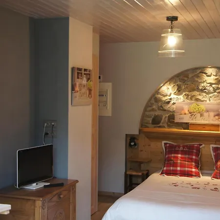 Appt Le 502 Piscine Et Apartment